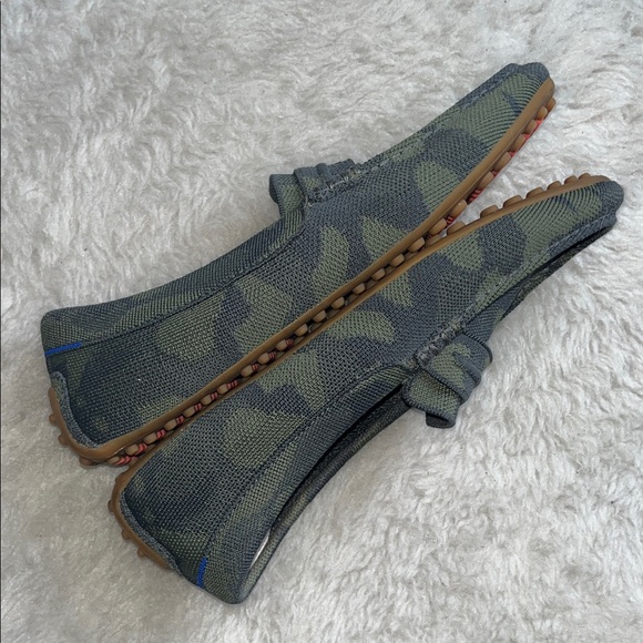 Rothy's Camo Print Driving Loafers with Orange Interior ladies 9.5 - Picture 4 of 10